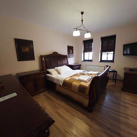 Guest House Don-Lux Плєвля Екстер'єр фото